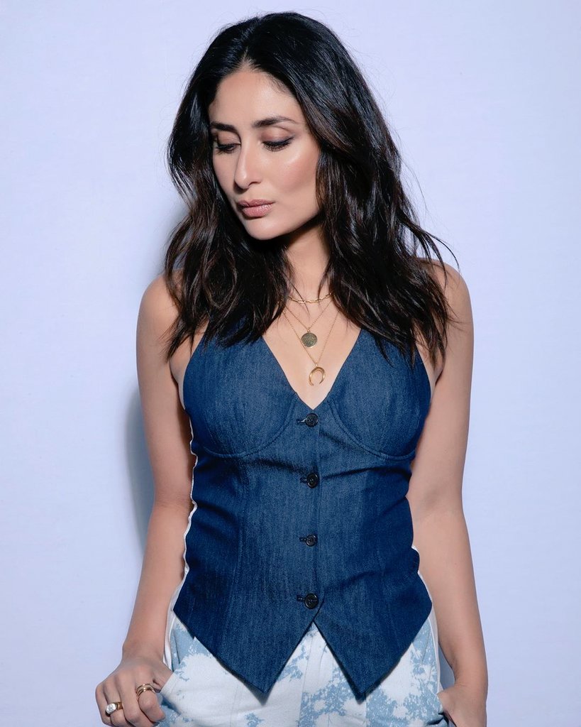 kareena kapoor khan in denim jacket with denim bottom