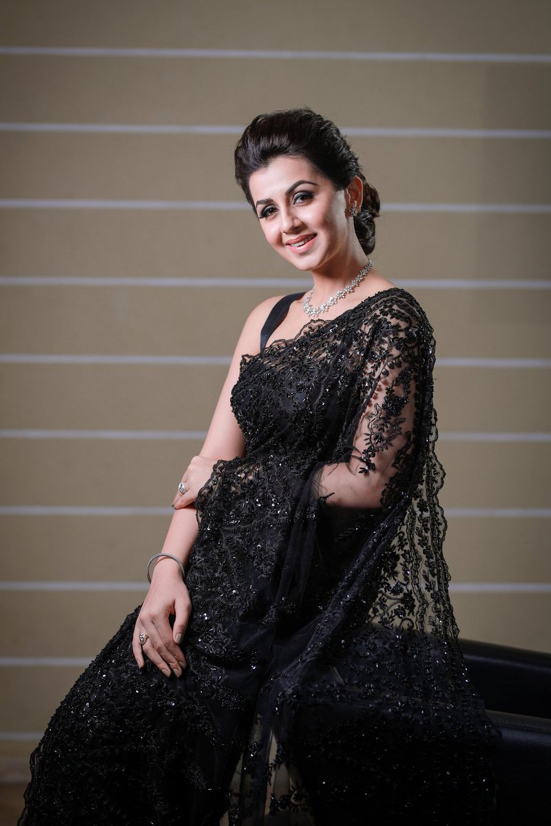 Nikki-Galrani-in-black-net-saree-with-black-designer-blouse