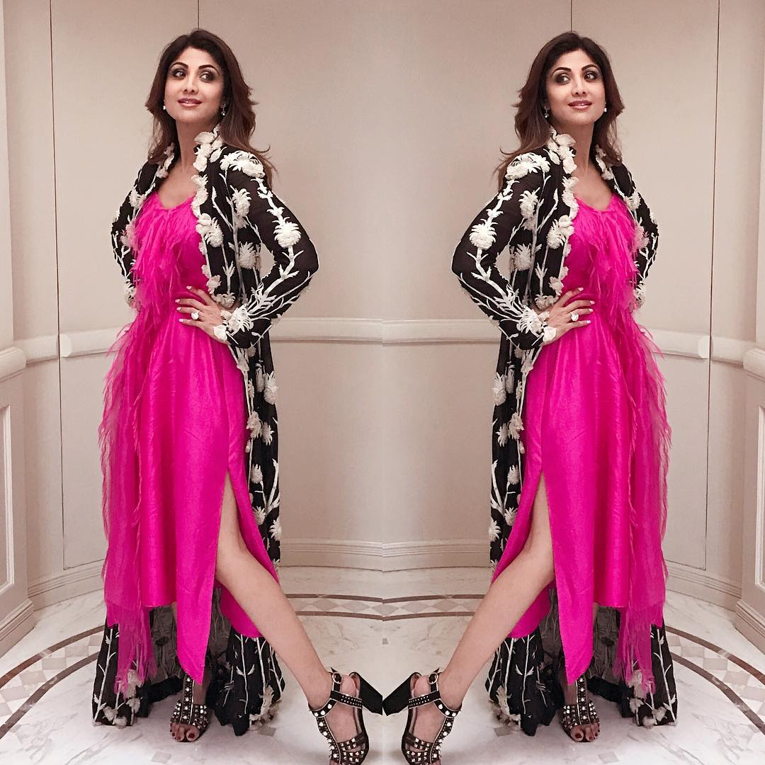Shilpa Shetty Looked Amazing In A Pink Dress By Anamika Khanna