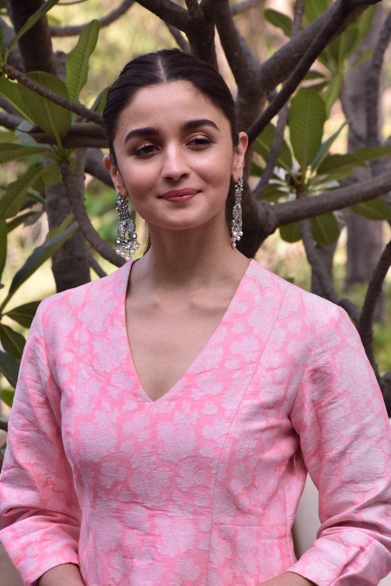 Alia Bhatt in Floral Printed Pink Kurta With Palazzo from Raw Mango's ...