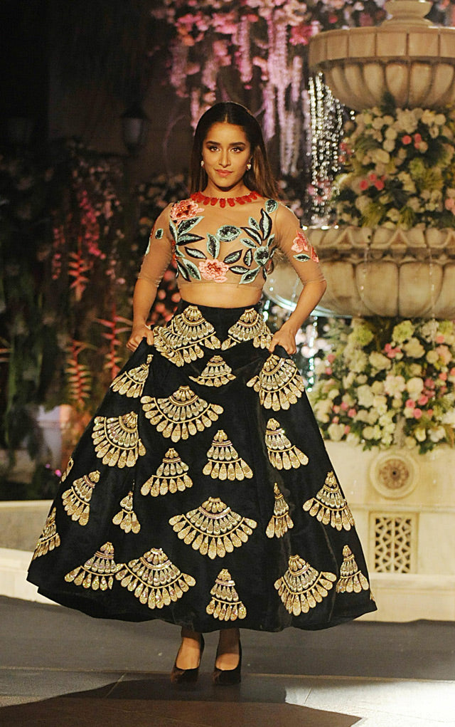 Lakme-Fashion-Week-Shraddha Kapoor-Sushant-Singh-Rajput-with-Manish-Malhotra