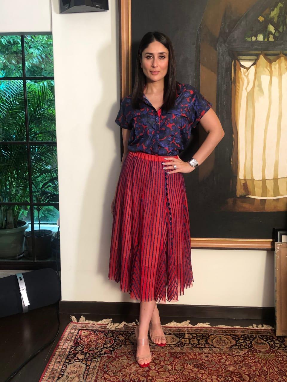 kareena-kapoor-khan-in-skirt-with-floral-printed-shirt