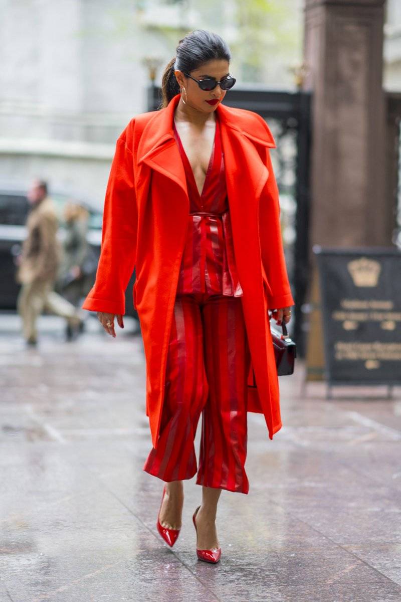 Priyanka Chopra's Hot Look in Red Dress & Perfect Street Style Game ...