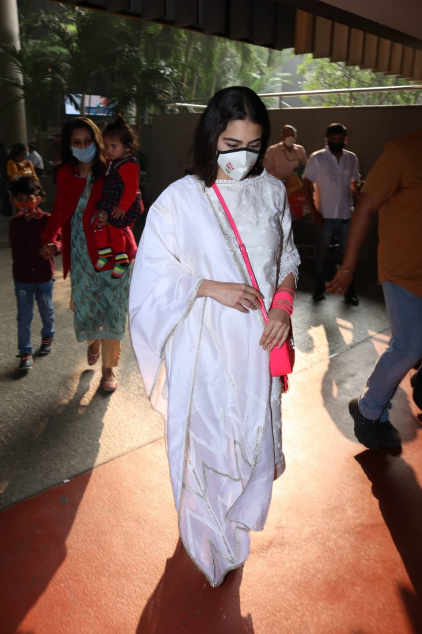 Sara Ali Khan in White Slawar Suit with Matching Duptta