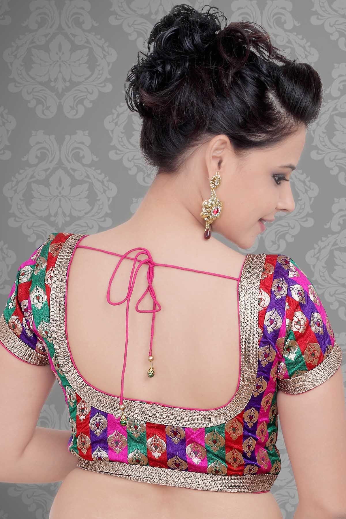 saree-blouse-design-back-side