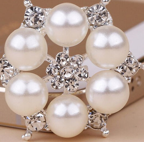 pearl and rhinestone brooch