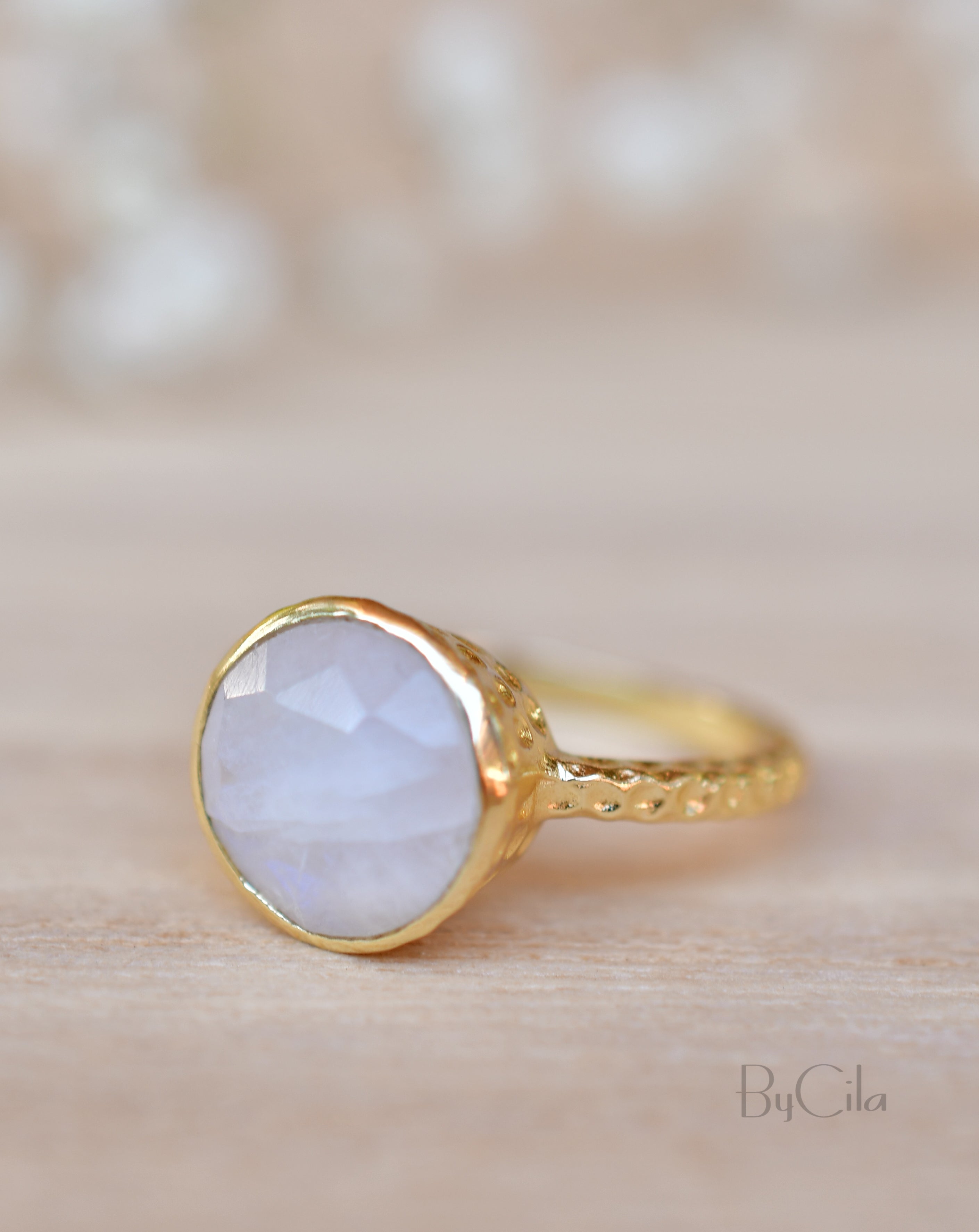 Marcela Ring * Rainbow Moonstone * Gold Plated 18k * SBJR107