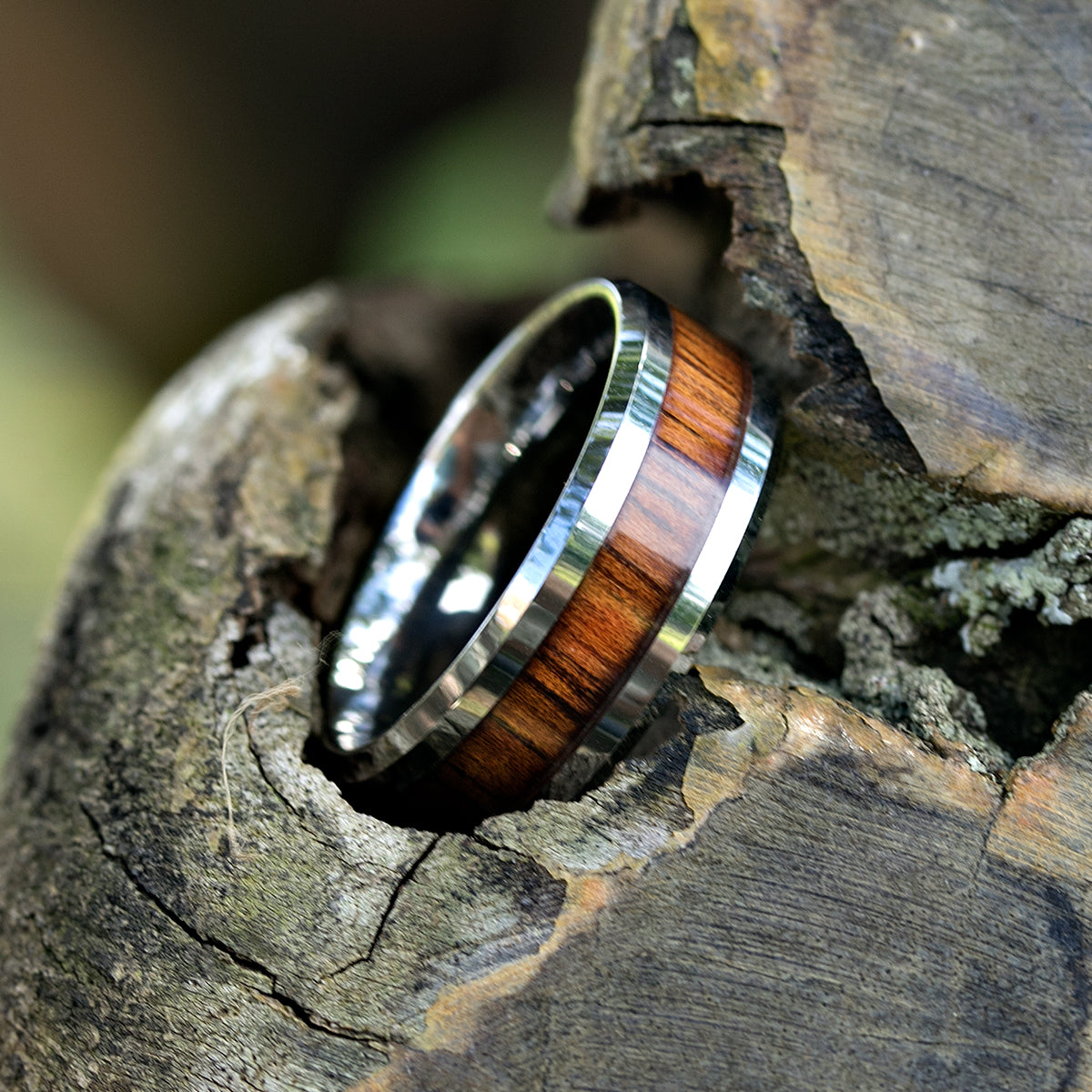 Hawaiian Koa Wood Rings & Wedding Bands. Exquisite Designs from Hawaii