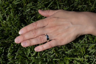 6mm ring width - women's hand