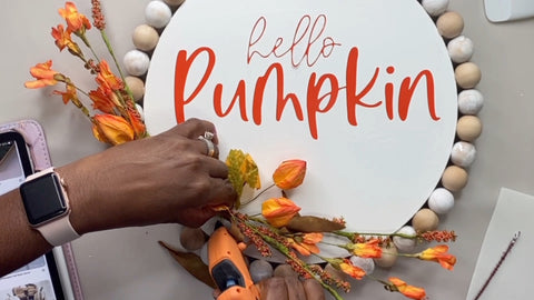 diy hello pumpkin fall decor tutorial