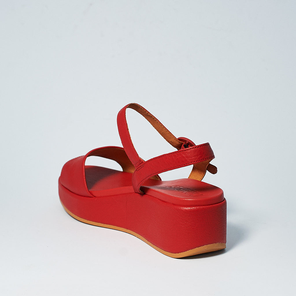 misia platform wedge sandal