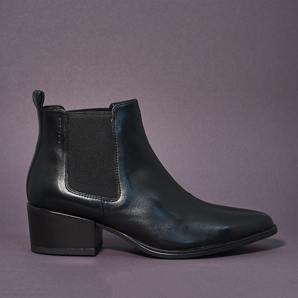 marja chelsea boot