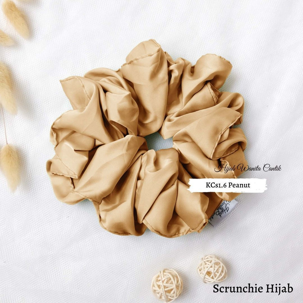 Scrunchie Hijab Satin Ikat Rambut Anti Pusing  KCS1 6 