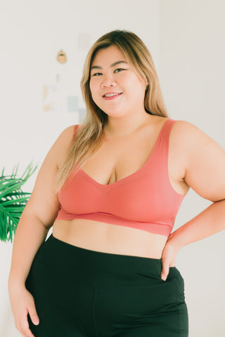 Shop Curvy Seamless Bra  Best Plus Size Bra Brand – Summer & Peach