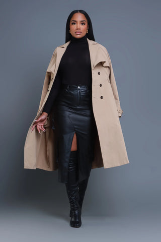 Elegant Swank Woman wearing a trench coat