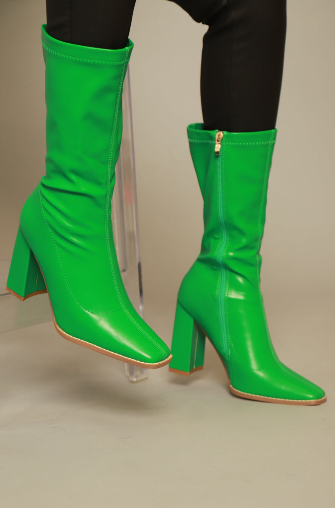 In the City Faux Leather Pointed Toe Boots - Green - grundigemergencyradio