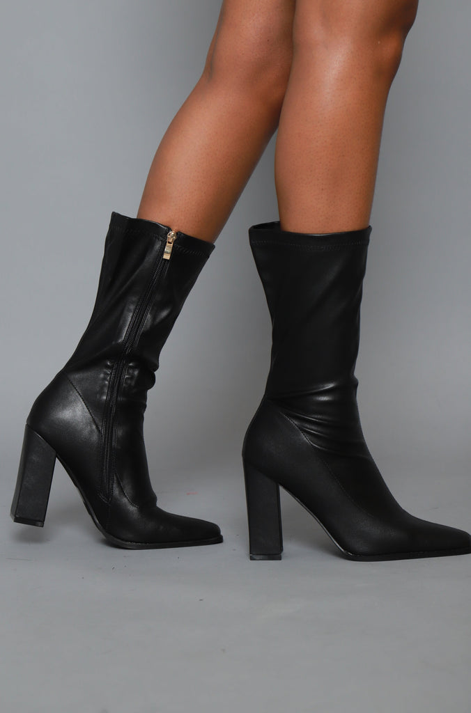 In the City Faux Leather Pointed Toe Boots - Black - grundigemergencyradio