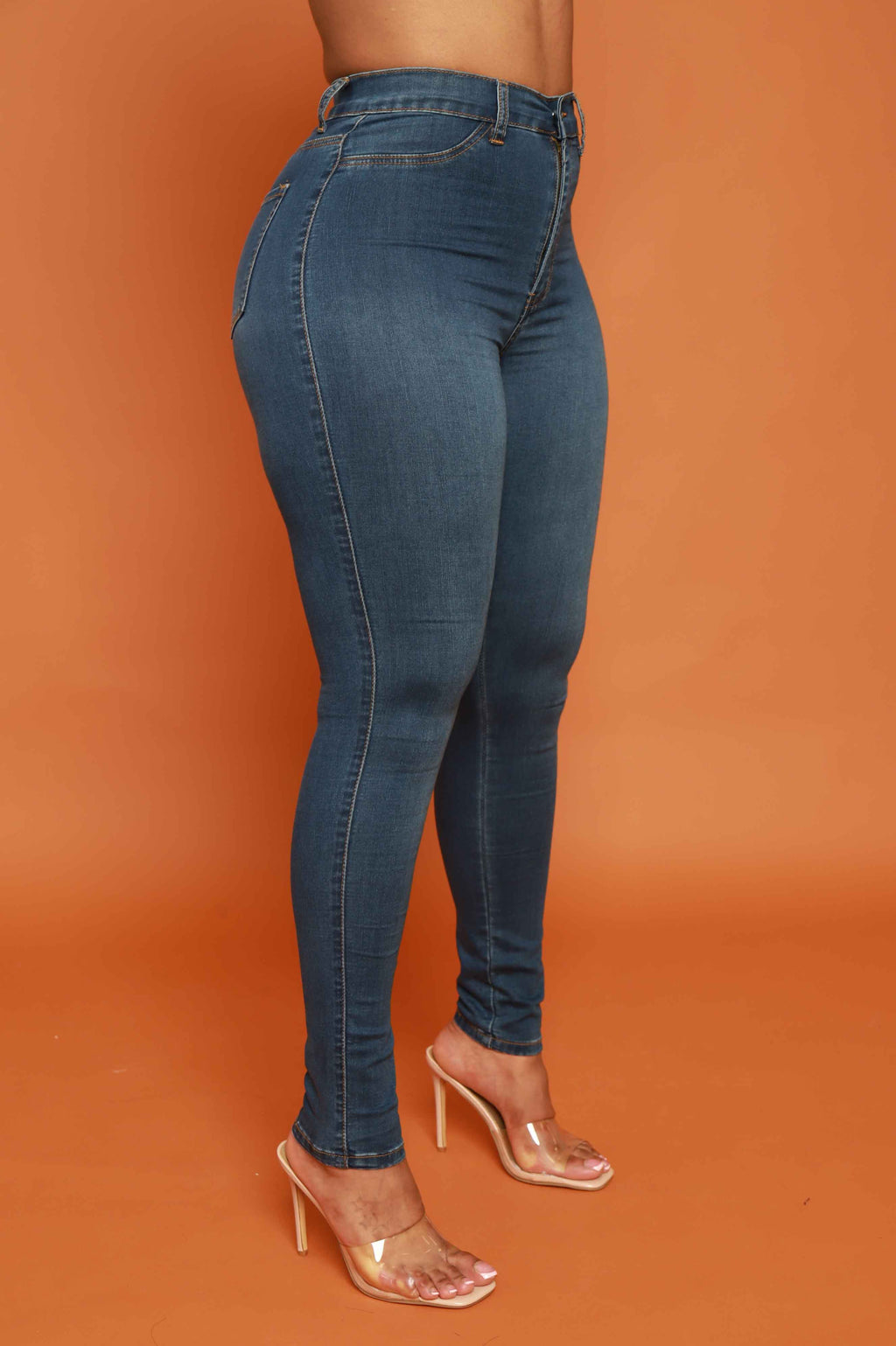 Every Morning Hourglass High Rise Stretchy Jeans - Medium Wash - grundigemergencyradio