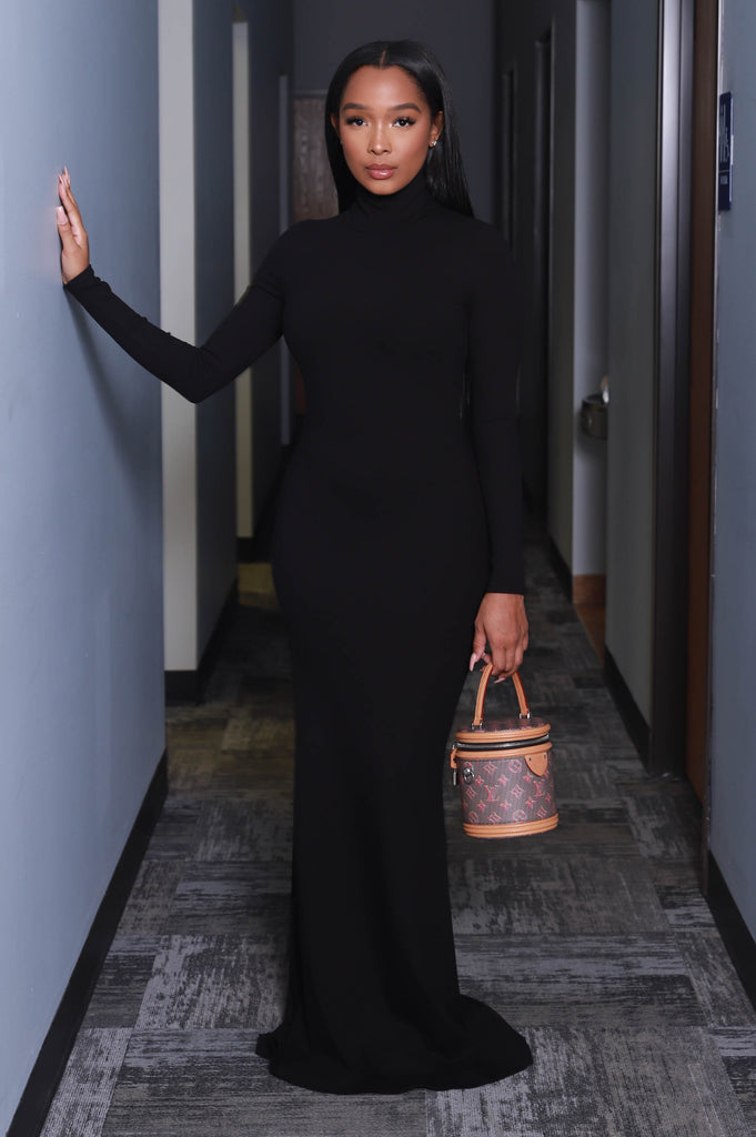 Always You Long Sleeve Ribbed Maxi Dress - Black - grundigemergencyradio