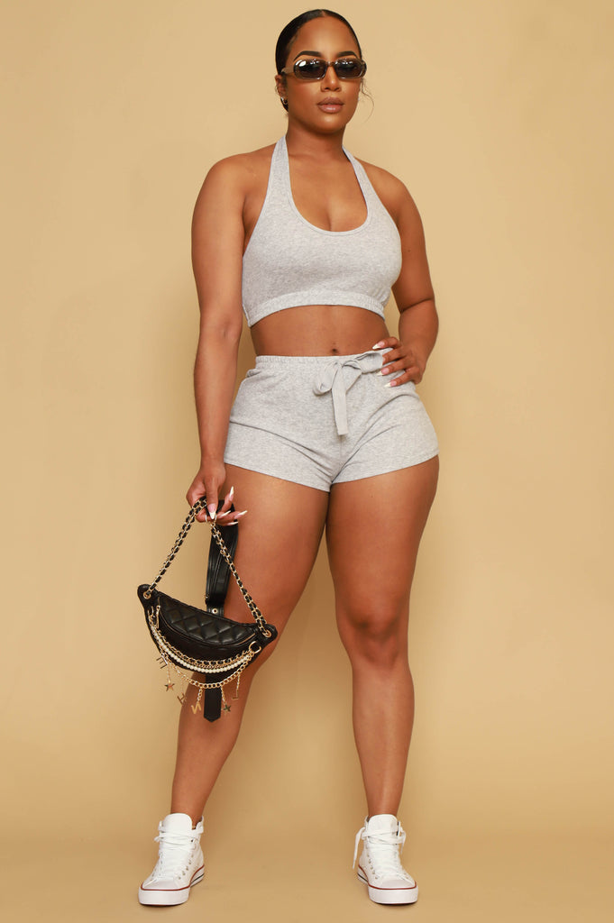 Show Off Crop Top Shorts Set - grundigemergencyradio