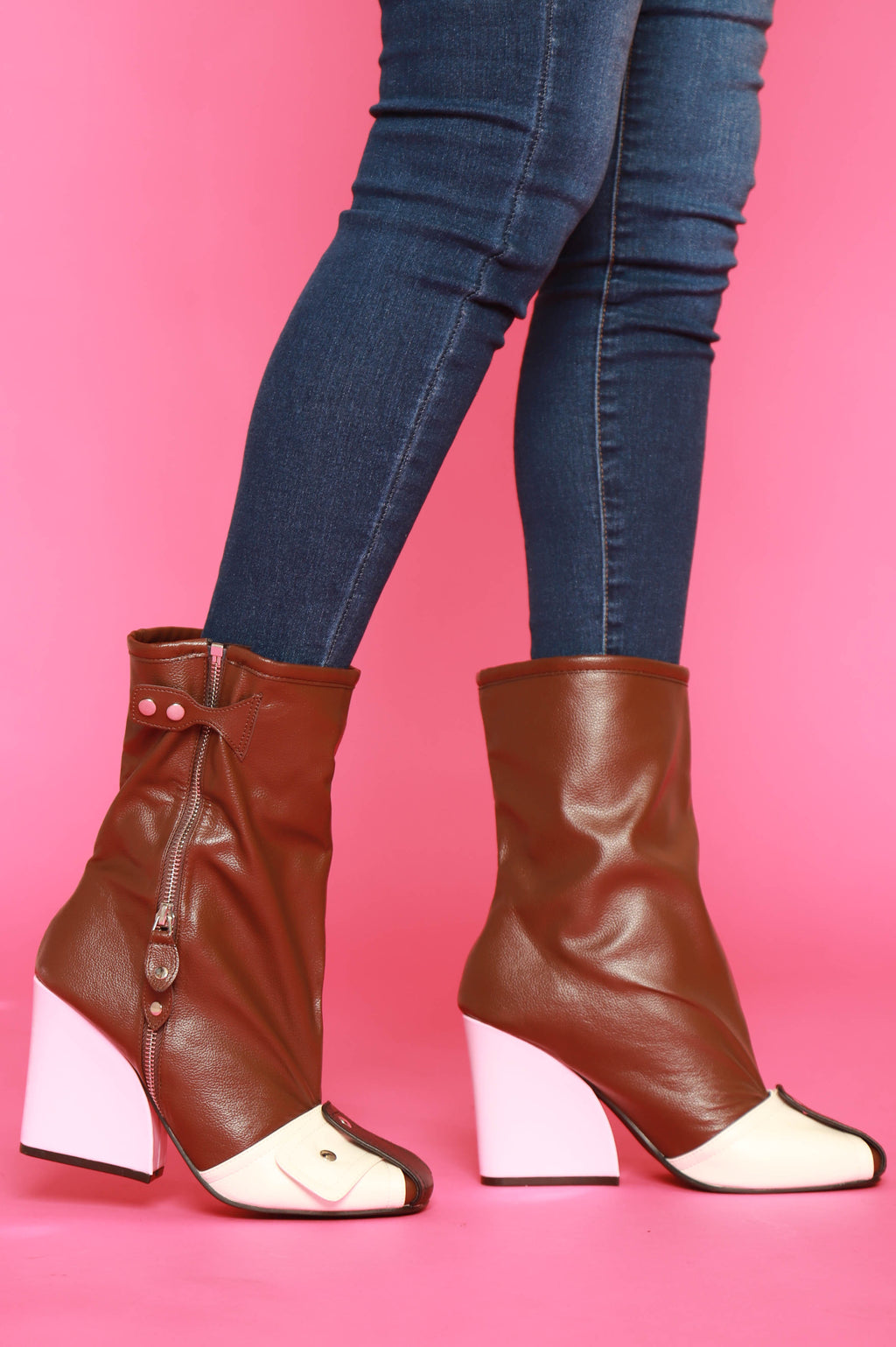 Protector Faux Leather Colorblock Boots - Brown - grundigemergencyradio