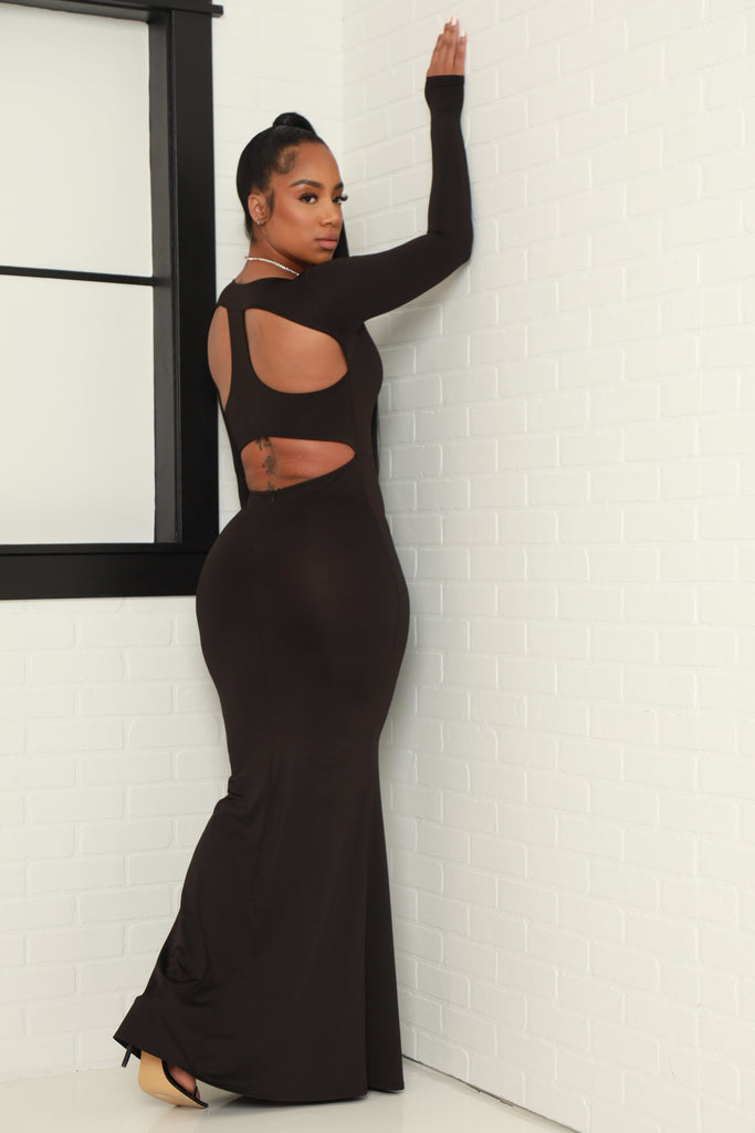 Out My Way Open Back Maxi Dress - Black - grundigemergencyradio