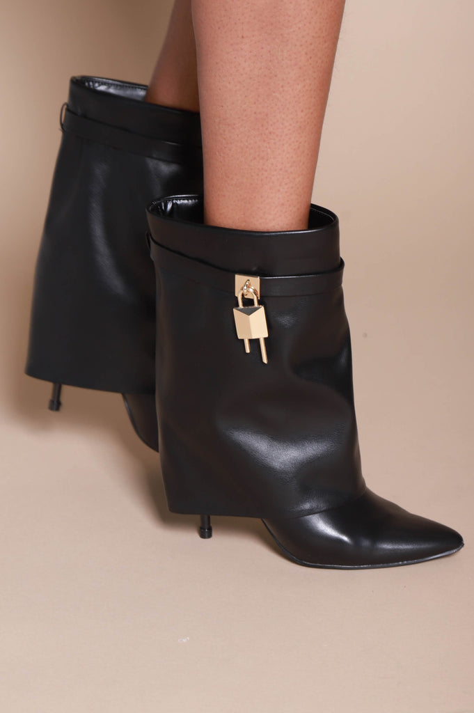 Say Yes Faux Leather High Heel Boot - Black - grundigemergencyradio