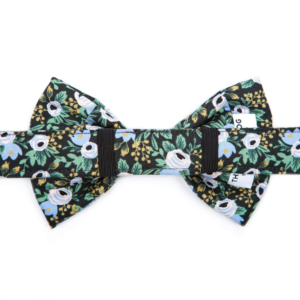 Periwinkle Posies Dog Bow Tie – The Foggy Dog