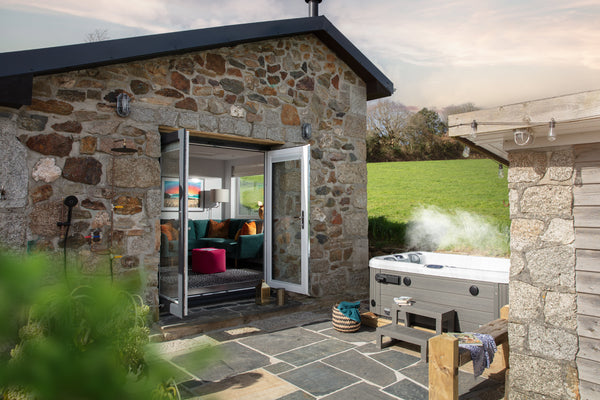 meadows nest eco retreat callestick cornwall