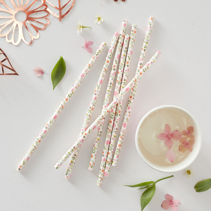 An image of Ditsy Floral Paper Straws Whistlefish