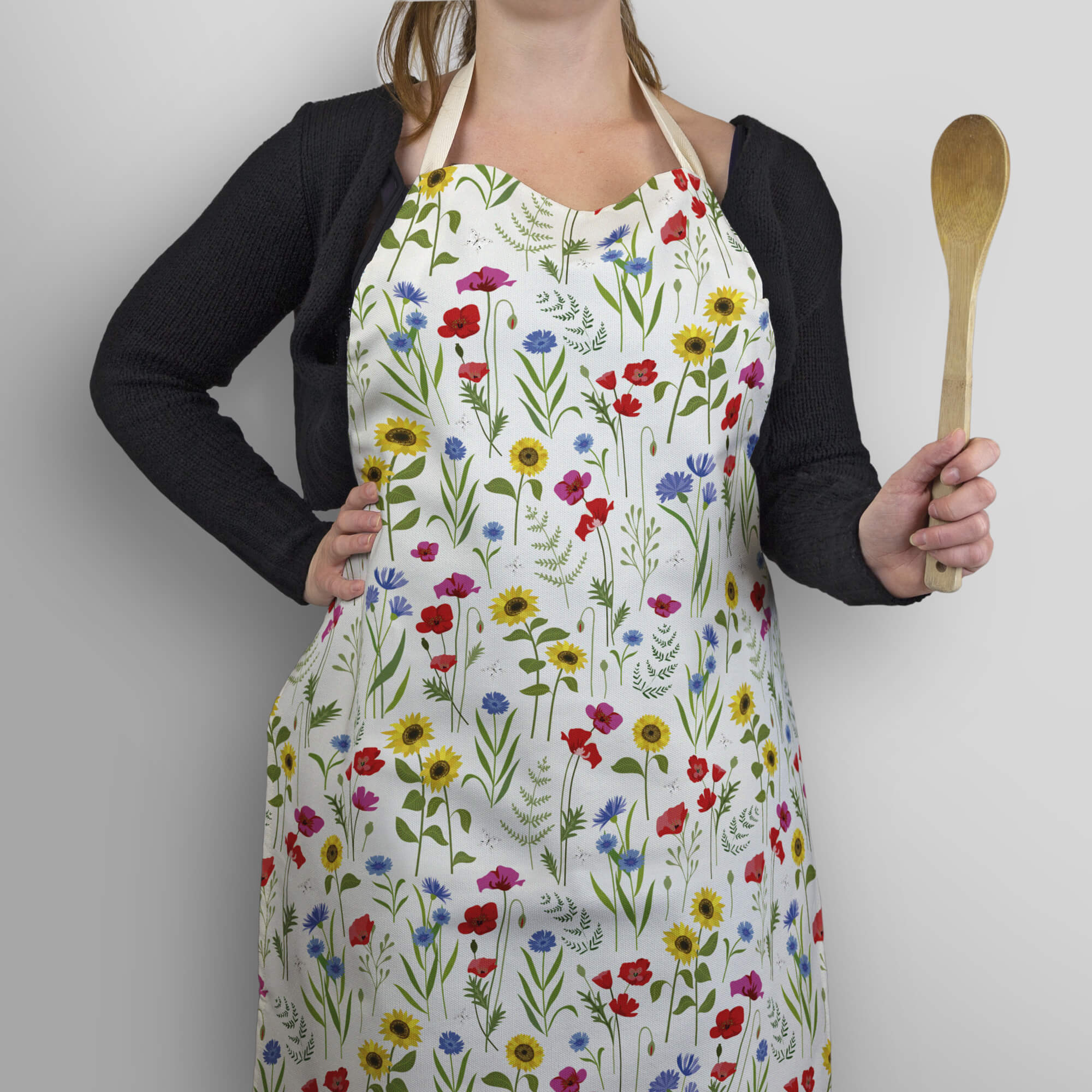 An image of Wild Flowers Apron Whistlefish