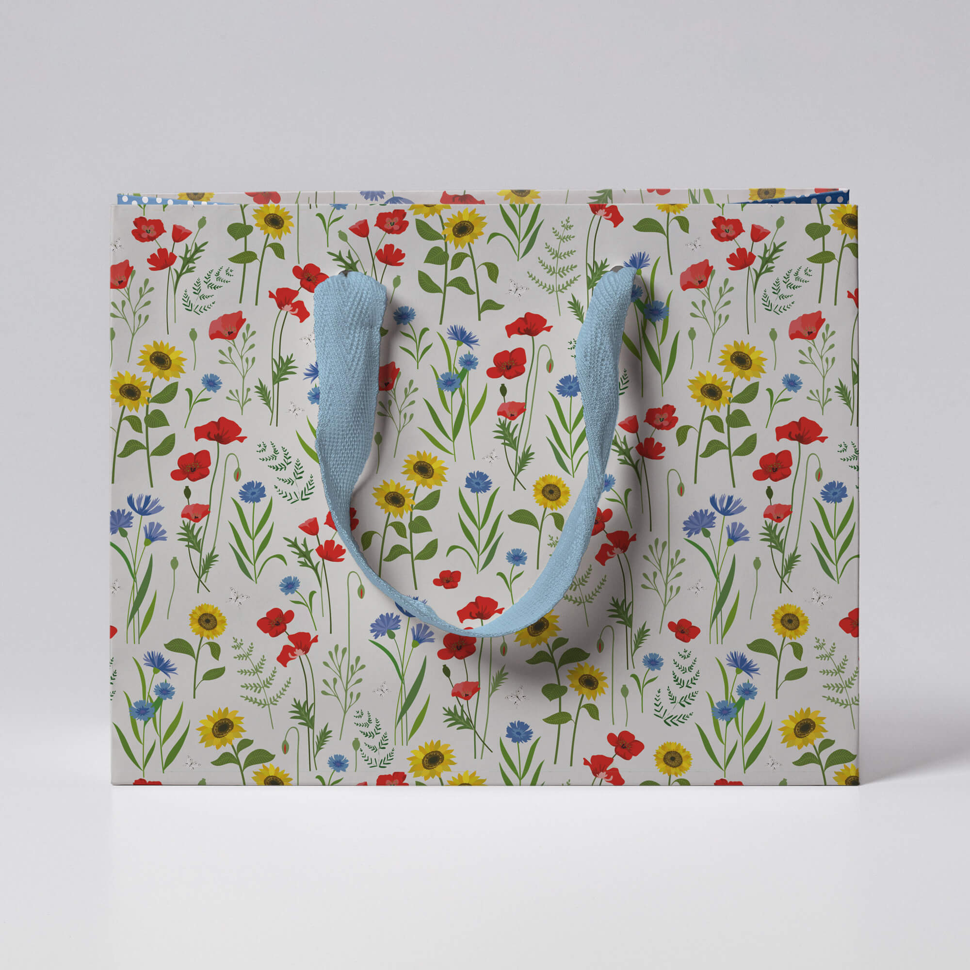 An image of Wild Flowers Large Gift Bag Whistlefish