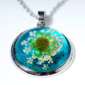 Flower Necklace Orb Green