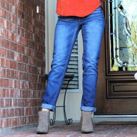 medium wash boyfriend jeans