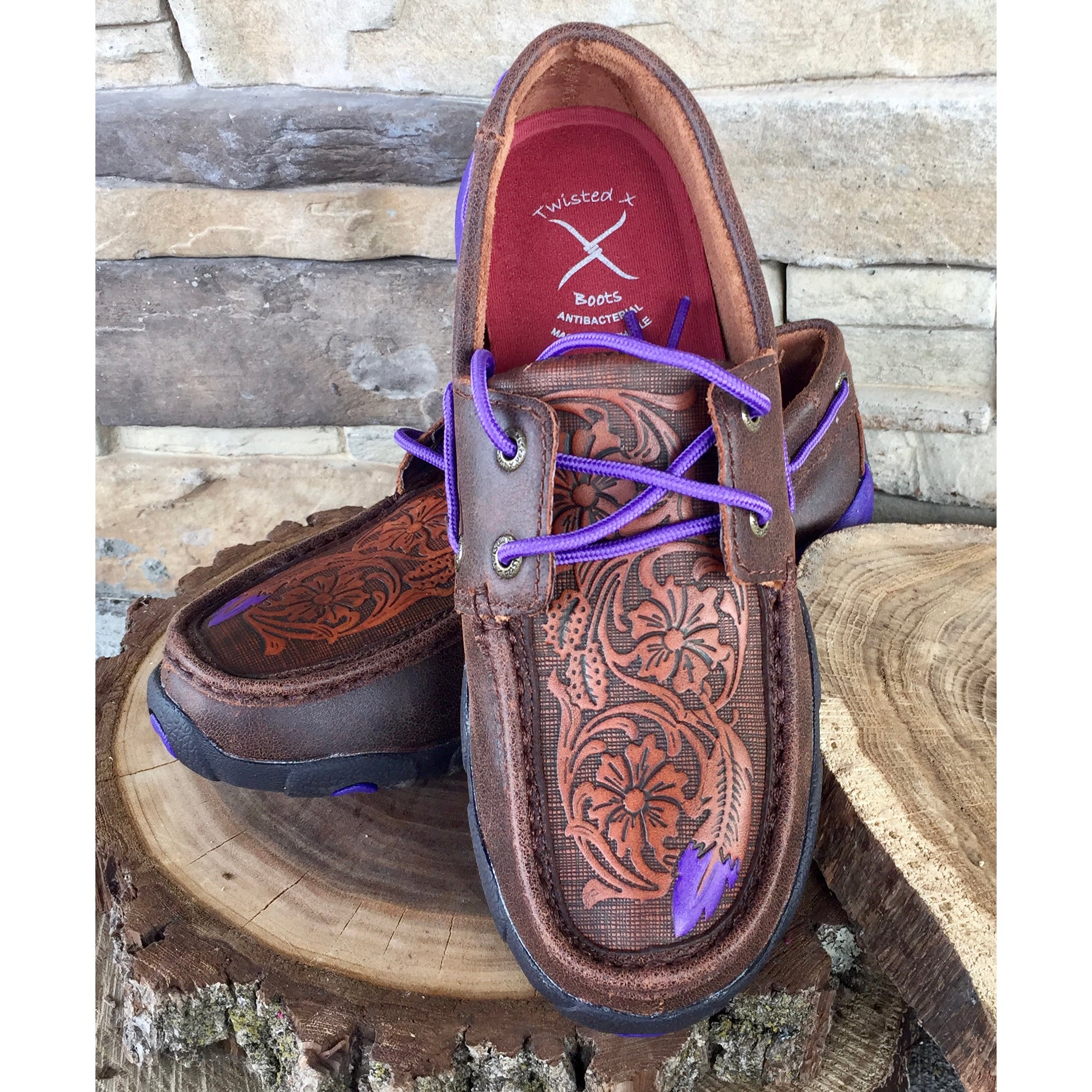 Twisted X Women's Violet Tooled Feather 