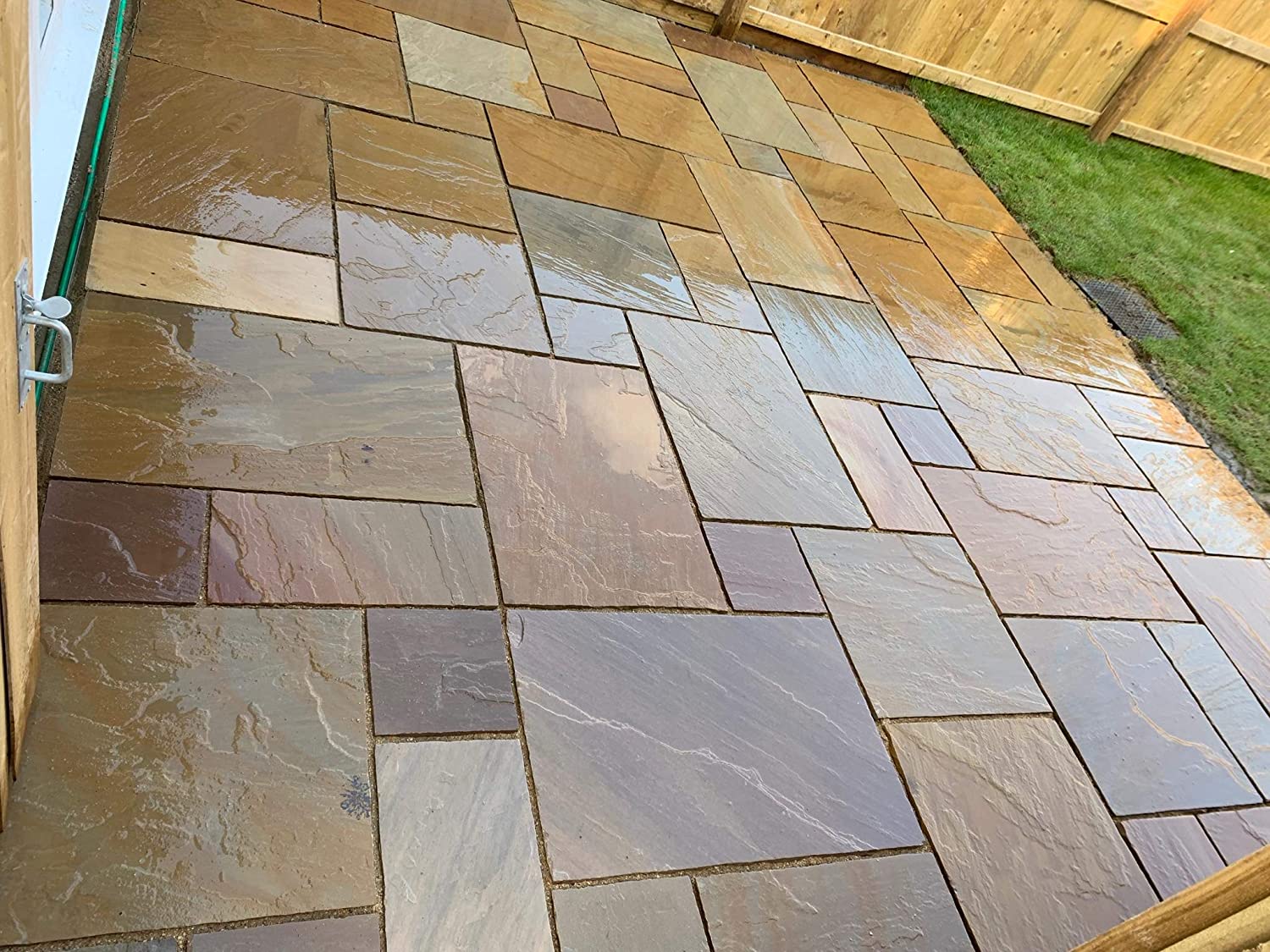 Peach Blossom Natural Cleft Face & Back Sandstone Paver Versailles Pattern  — Stone & Tile Shoppe, Inc.