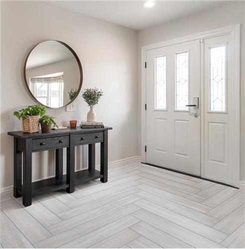 Mt Royale Grey Porcelain Tile - Matte