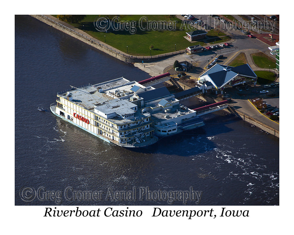 riverboat casino iowa