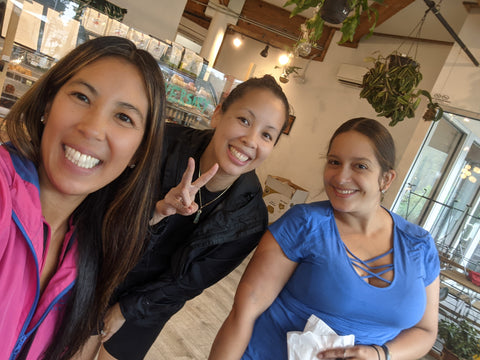 Tu-Hien, Anh-Thi and Maris enjoying boba tea and treats