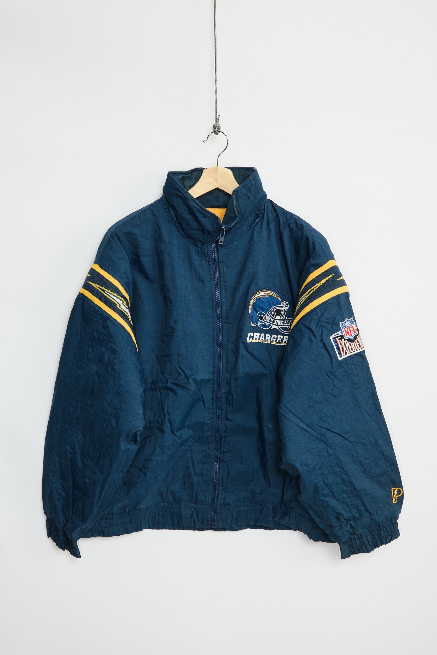 image of 90's Chargers Pro Player jacket (L)