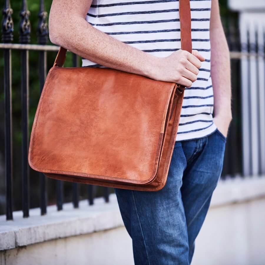 mens brown leather messenger bag