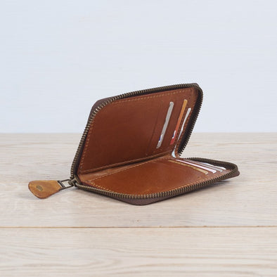 Luxe Dark Brown Leather Card Holder by VIDA VIDA