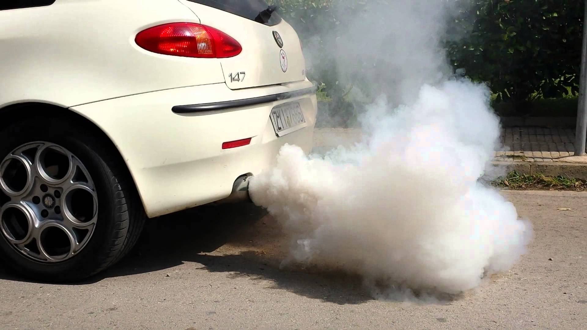 What Causes your Car to Produce White Smoke?