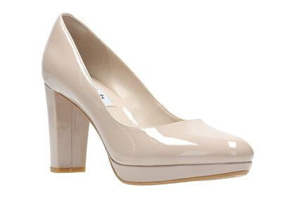 clarks ladies heeled shoes