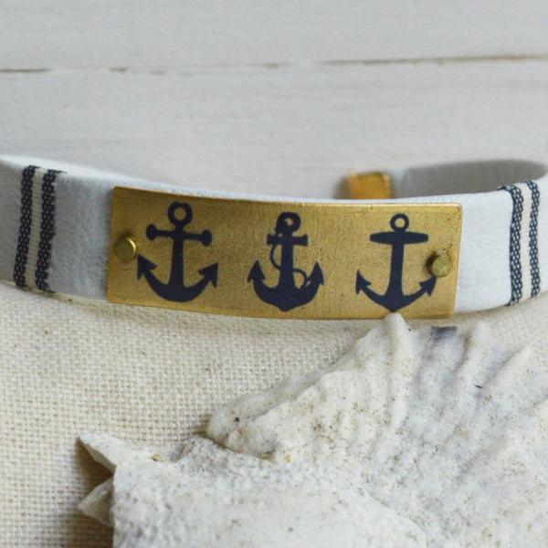 Women's Preppy Nautical Leather Bracelet - Navy Anchors