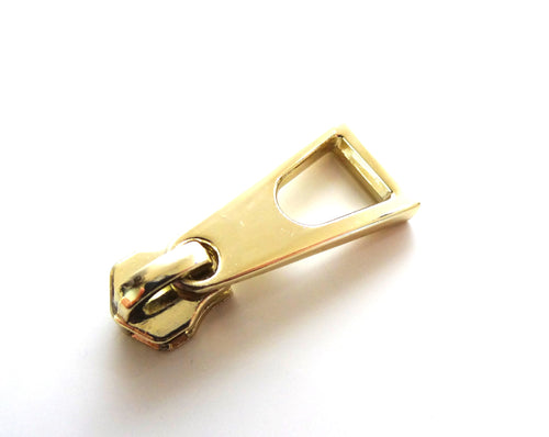 Golden Bag Plain Brass Zipper Slider, Size/Dimension: 8 Number at Rs  4/piece in Mumbai
