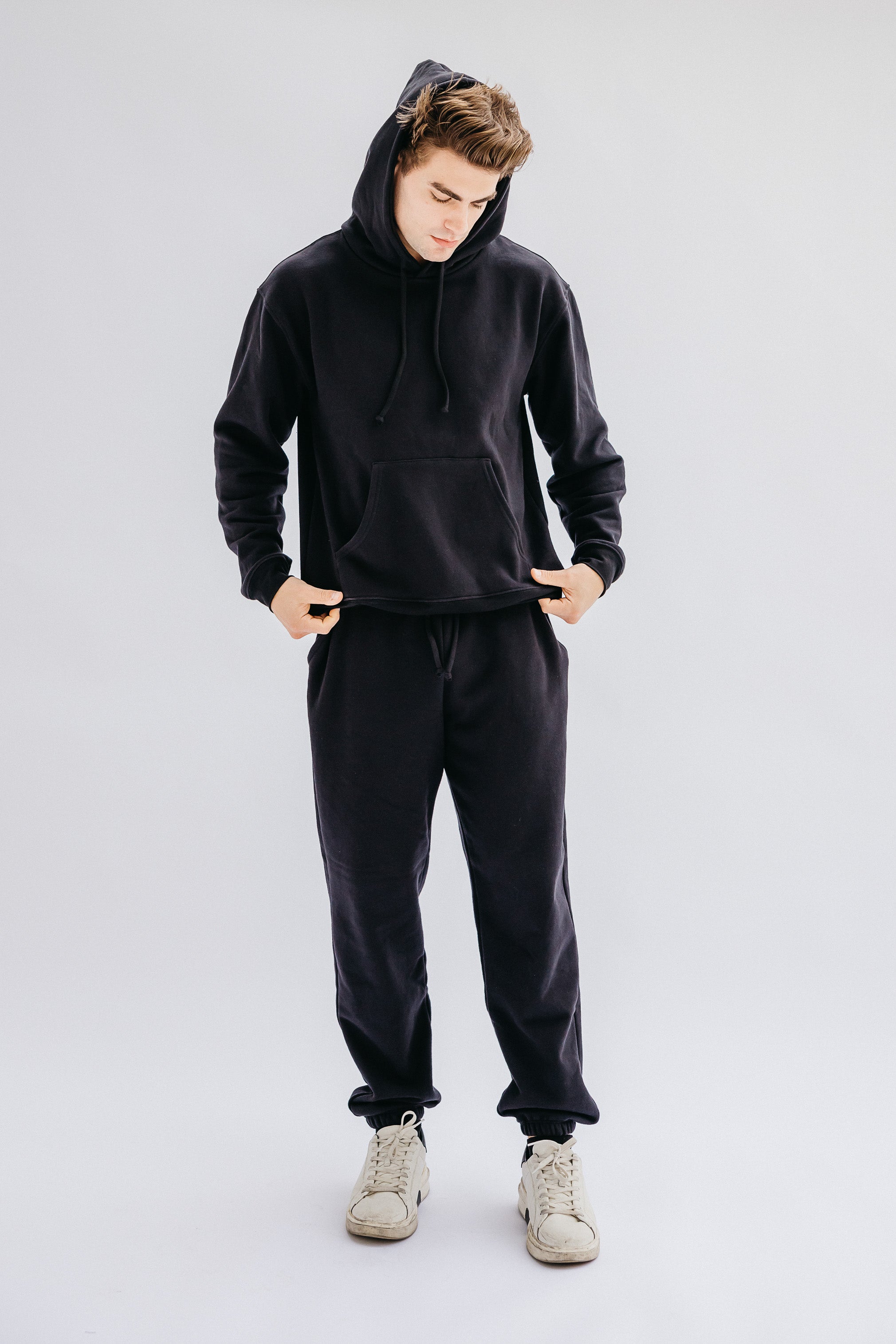 ULTRALUX Matt Sweatpants - Black