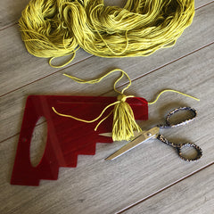 Straw Purse TieredTassel