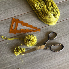 Straw Purse TieredTassel