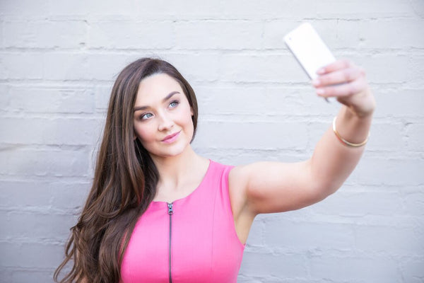 how-to-take-better-selfies-with-iphone-7